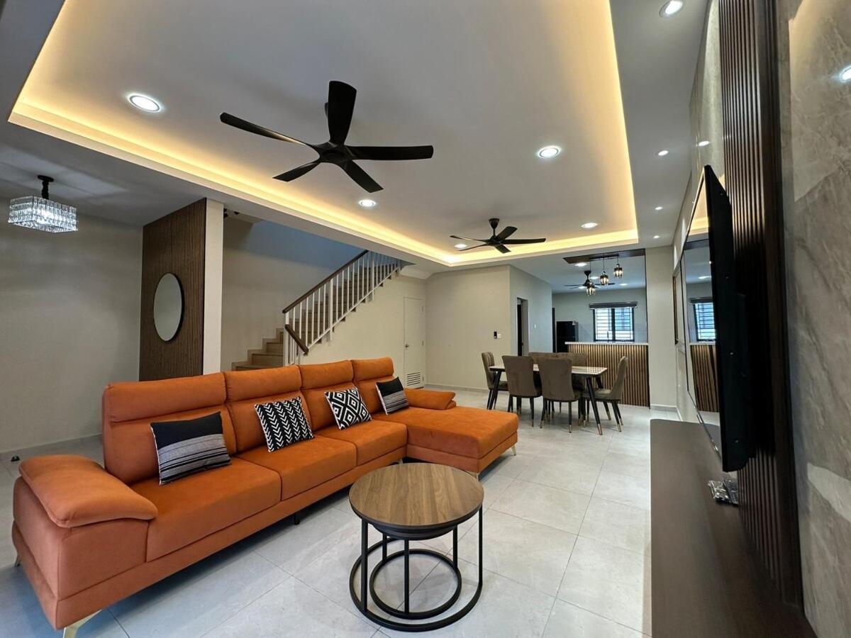 Cozy Retreat at Ecohill Semenyih — 4-Star Luxury Hotel in Semenyih, Malaysia