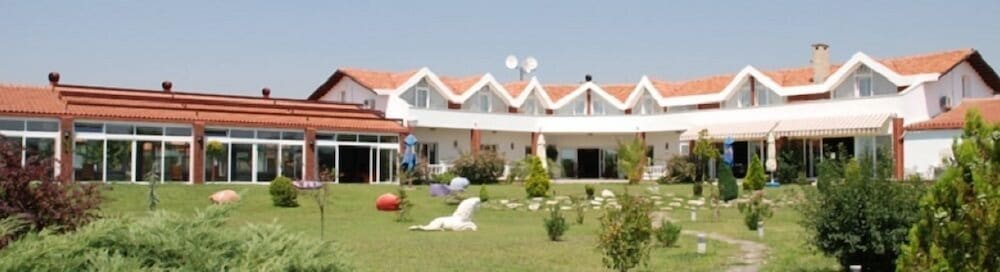 Erkanli Country Resort Spa & Riding Club Special Class - carbon neutral hotel in Silivri