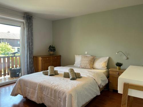 Ferienwohnung Casa de Mane&Tina mit Gartenmitbenutzung — Traunreut — photo 3
