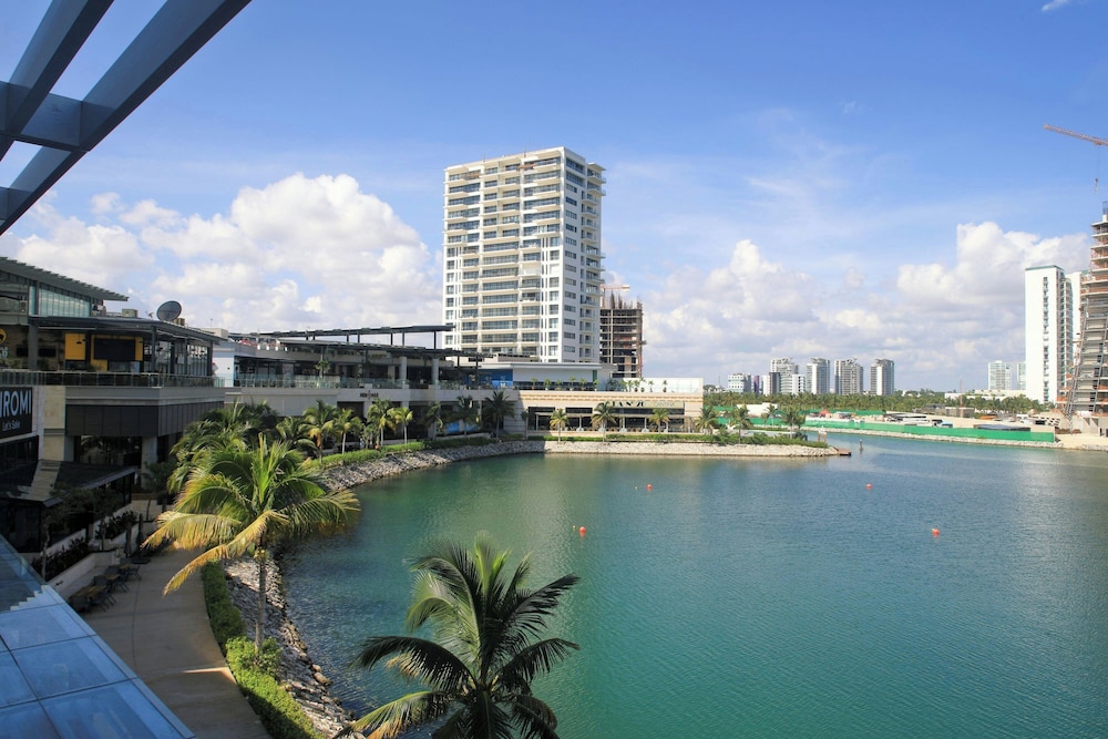 Residence Inn by Marriott Cancun Hotel Zone