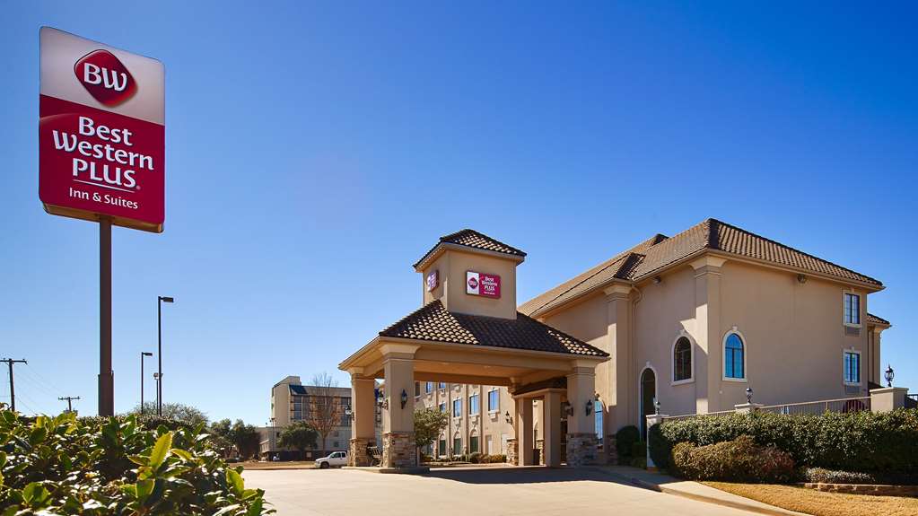 Best Western Plus Southpark Inn & Suites in Tyler, United States