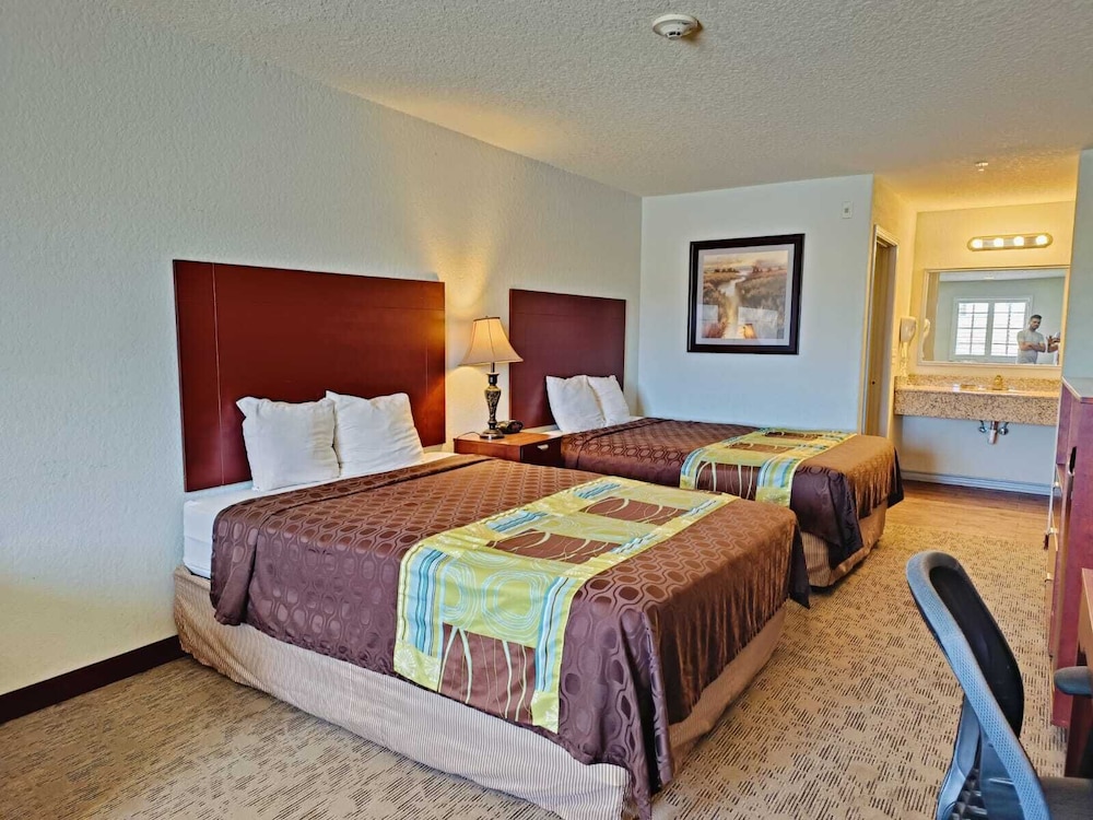 Hotel O Bien Venido Pearsall I 35 - photo 20