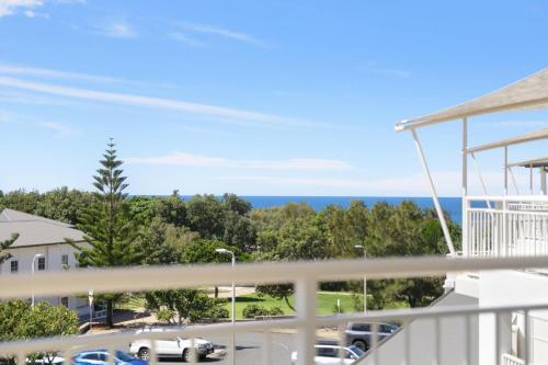 Mantra On Salt Beach Oceanview Apartment By Uholiday 2br 1br And Hotel Room Configurations Available — Kingscliff