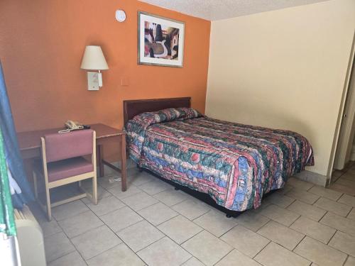 Carpet Inn - photo 11