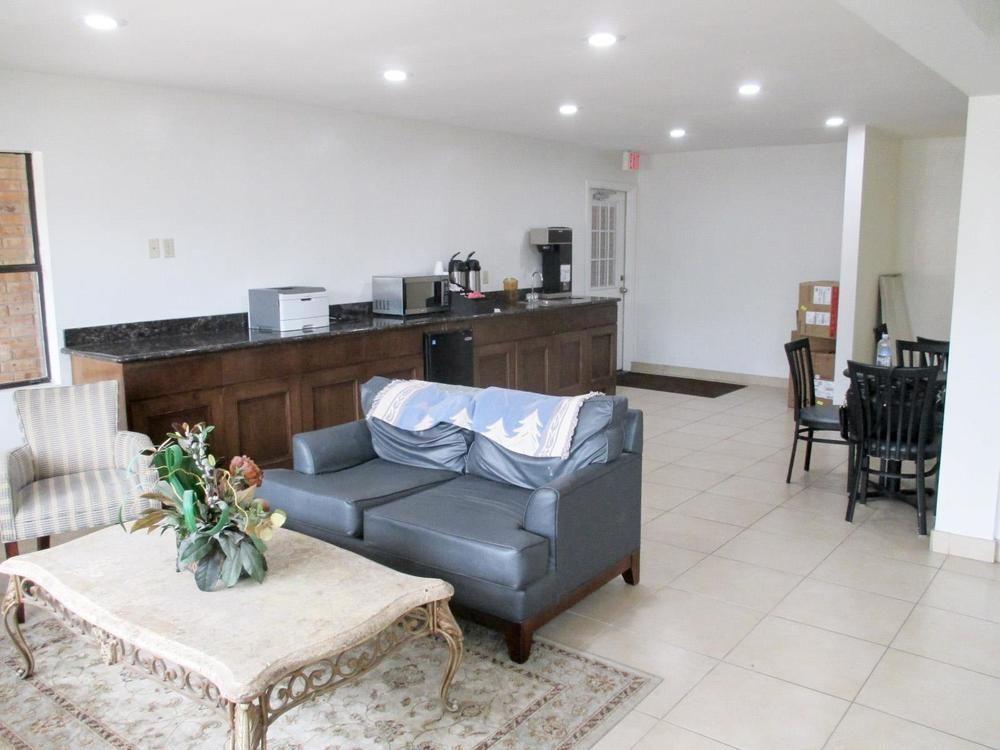 Motel 6 Lake Charles On The Bayou - photo 9
