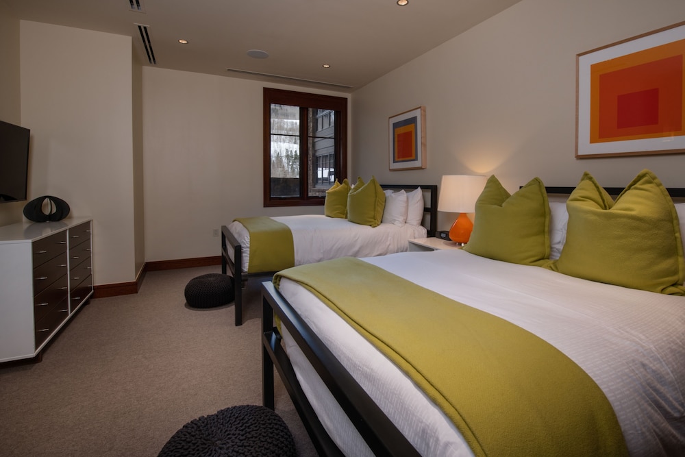 Solaris Residences - photo 13