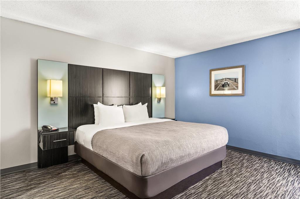 Quality Inn Jacksonville Orange Park near Naval Air Station - photo 37