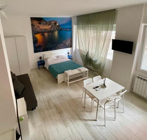 Monolocale con posto auto La Chicca del Golfo — 4-Star Luxury Hotel in La Spezia, Italy