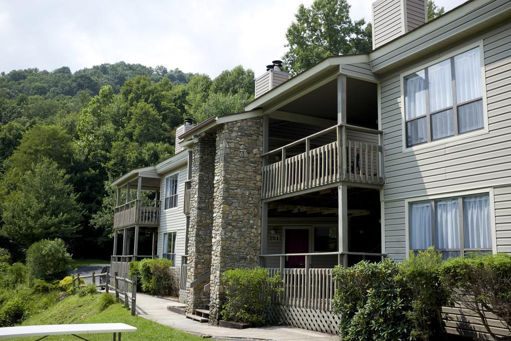 Peppertree Maggie Valley - featured photo