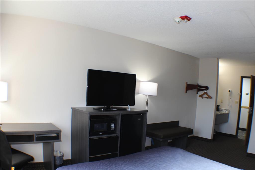 Super 8 by Wyndham Gardner - photo 26