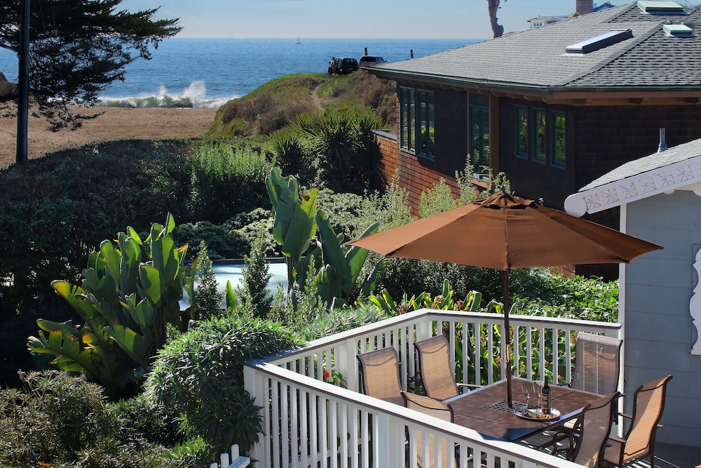 Ocean Echo Inn and Beach Cottages - photo 4