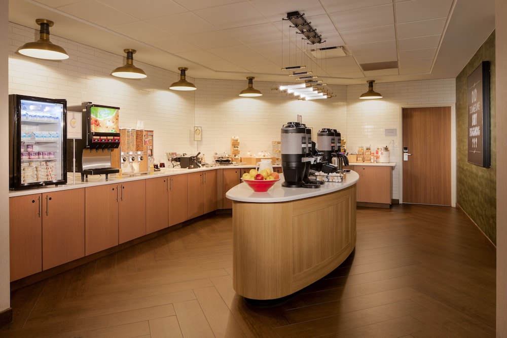 Fairfield Inn & Suites by Marriott Charleston - photo 31