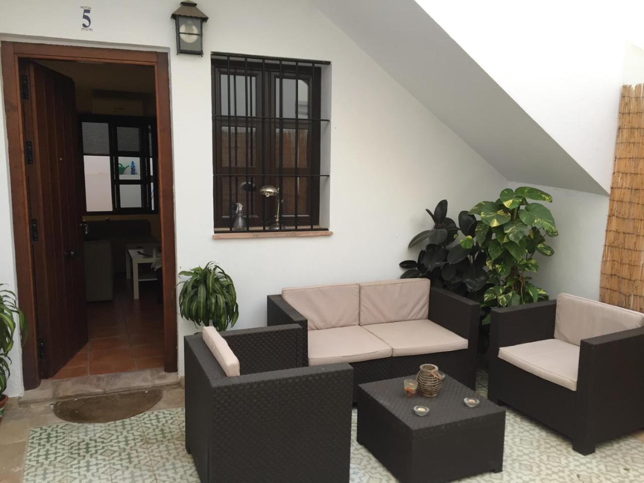 Apartamento El Salon — 4-Star Luxury Hotel in Ecija, Spain