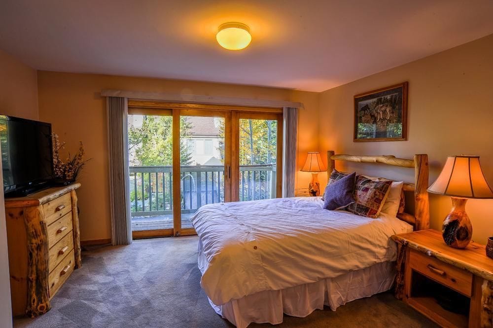ResortQuest Highlander Townhomes - photo 13