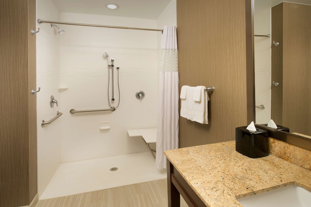 Hampton Inn & Suites San Antonio Downtown Market Square - photo 15