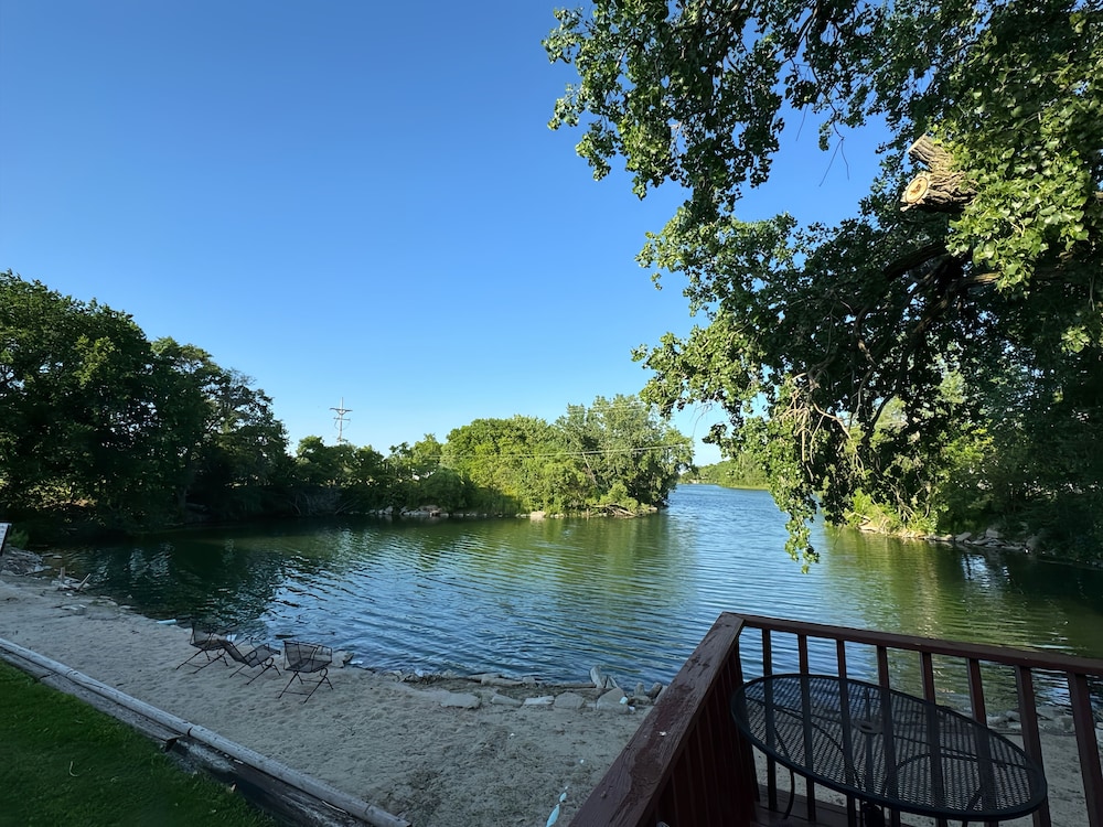 Super 8 by Wyndham Grand Island South - featured photo