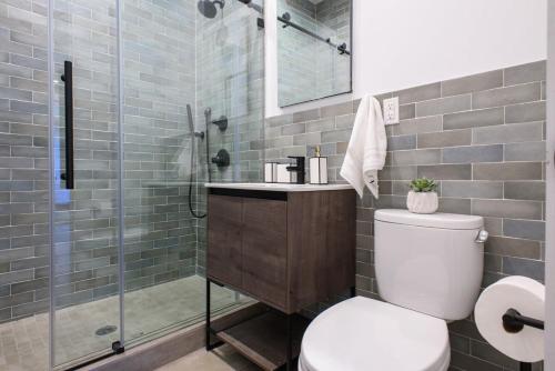3 2 NEW Prime E Village Private outdoor - photo 29