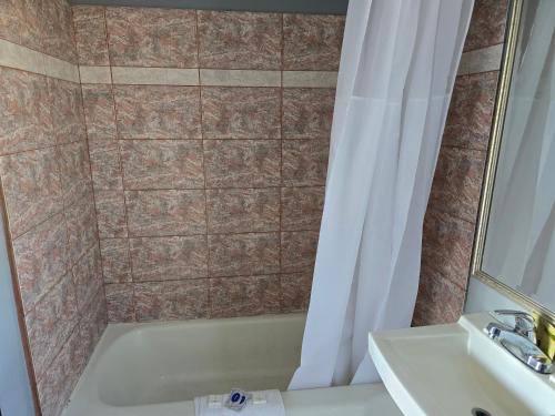 Wine Country Inn in Lodi, United States