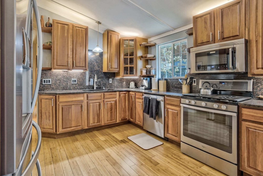 4BR Get Awaydog Friendlywith Gym in Colorado Springs, United States