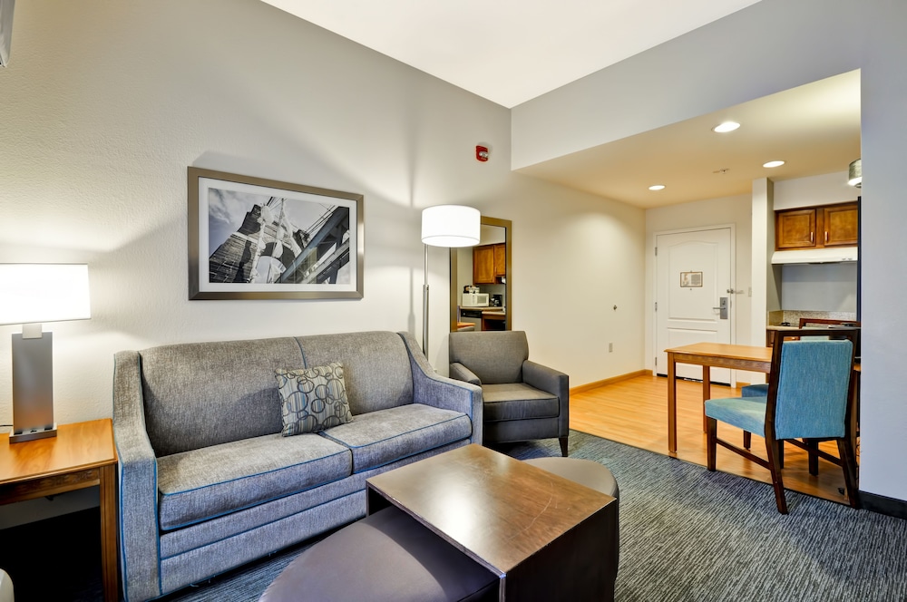 Homewood Suites by Hilton Cincinnati Milford - photo 29