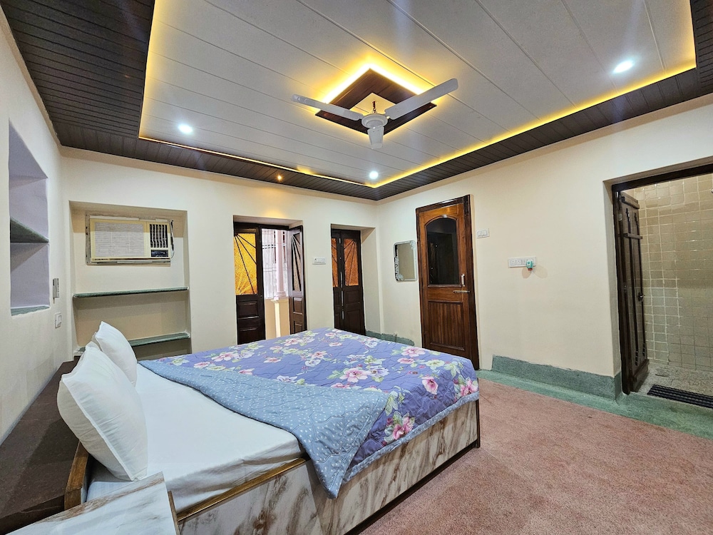 Saraogi Homestays — Varanasi