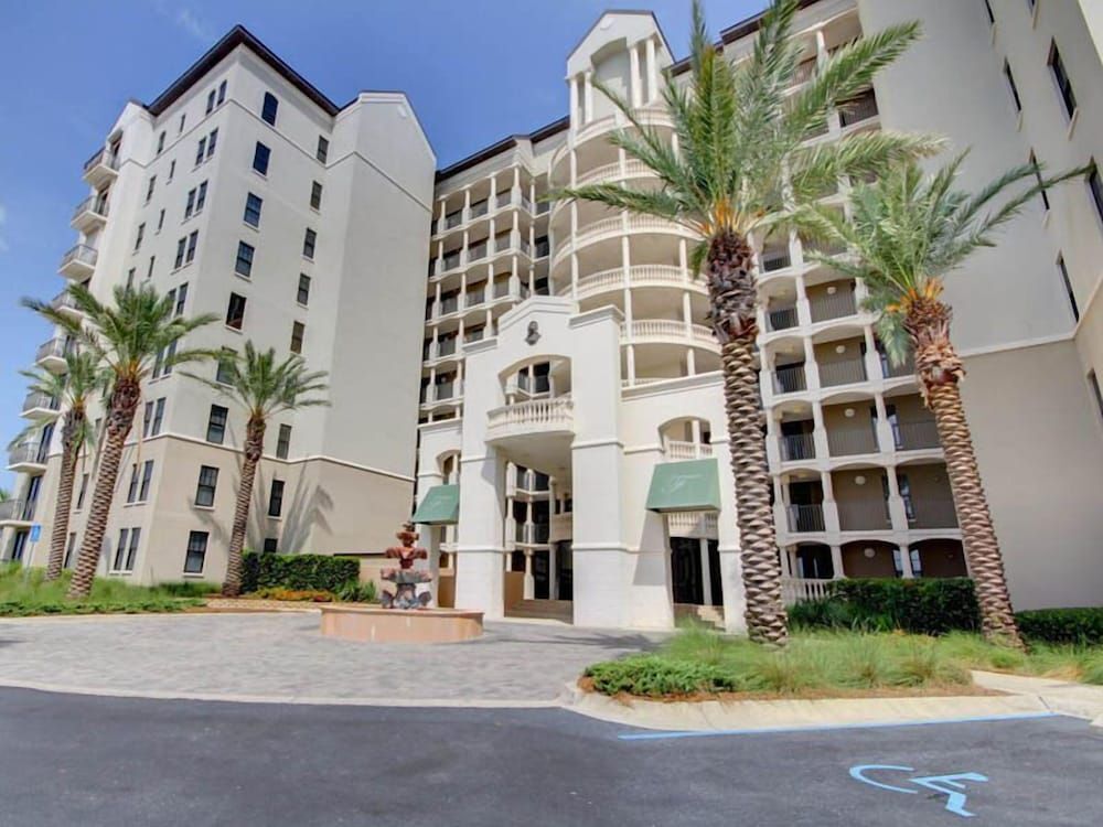 Florencia Condos — 4-Star Luxury Hotel in Pensacola, United States