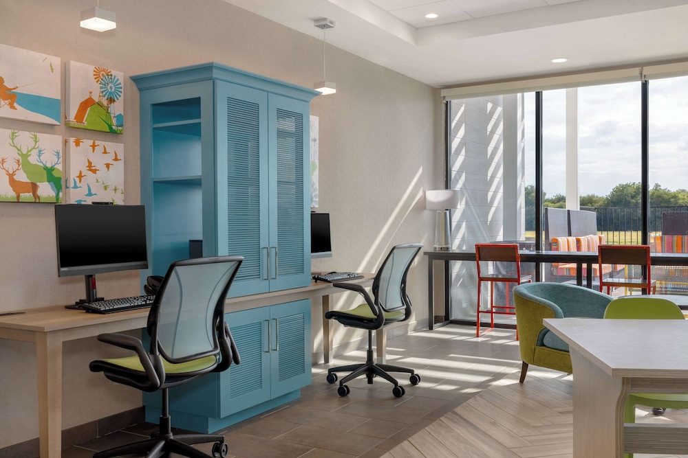 Home2 Suites by Hilton Brownwood - photo 38
