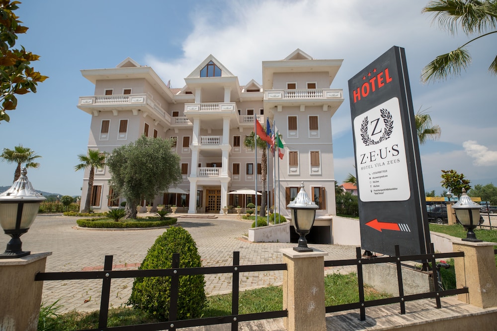 Vila Zeus Hotel — Nikel