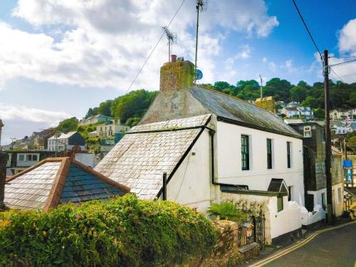 Jessamine: Restored fisherman's cottage close to Looe's harbour — 4-Star Luxury Hotel in Looe, United Kingdom