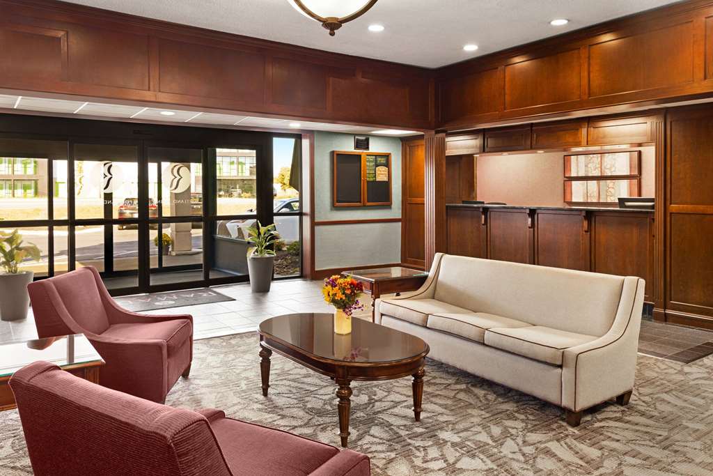 Ramada Plaza by Wyndham Portland - photo 6