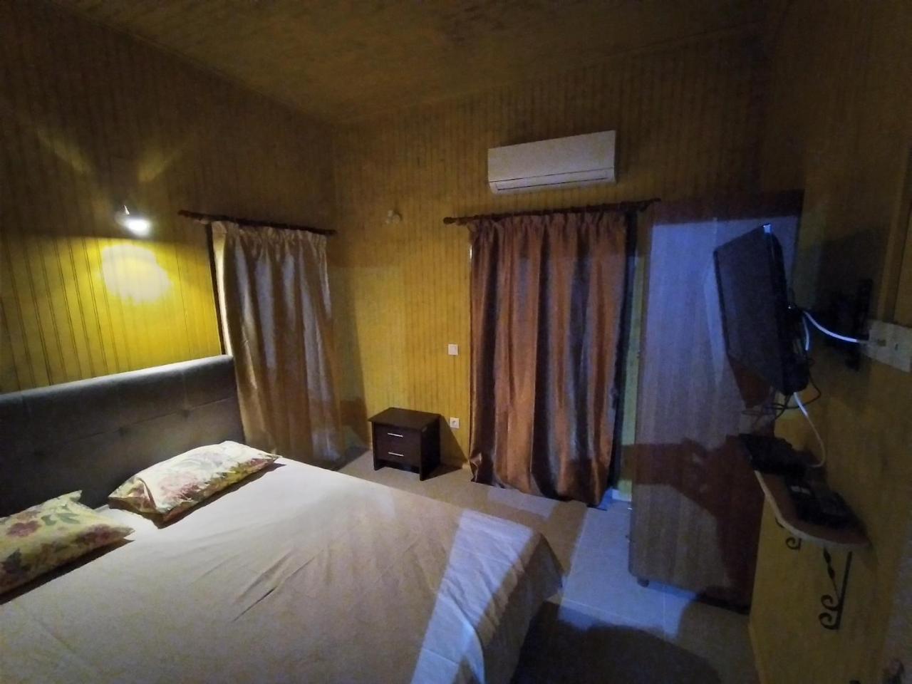 Marlott 17134 - carbon neutral hotel in Unknown City