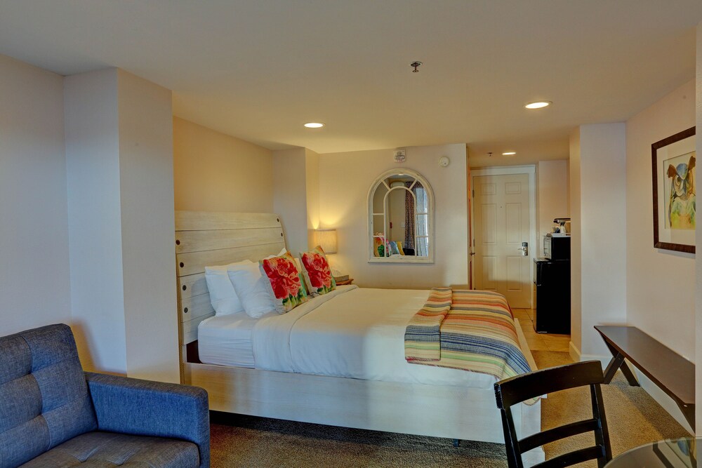 Land's End Resort - photo 68