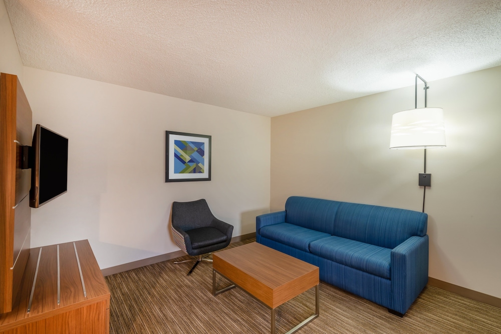Holiday Inn Express Vermilion by IHG - photo 13