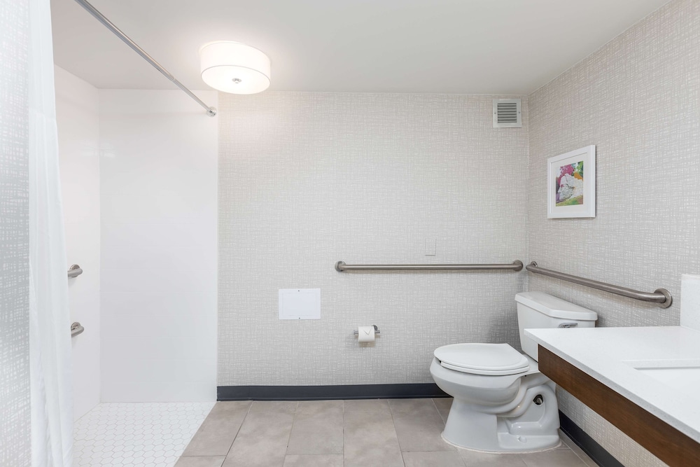 Hampton Inn Columbus Dublin - photo 16
