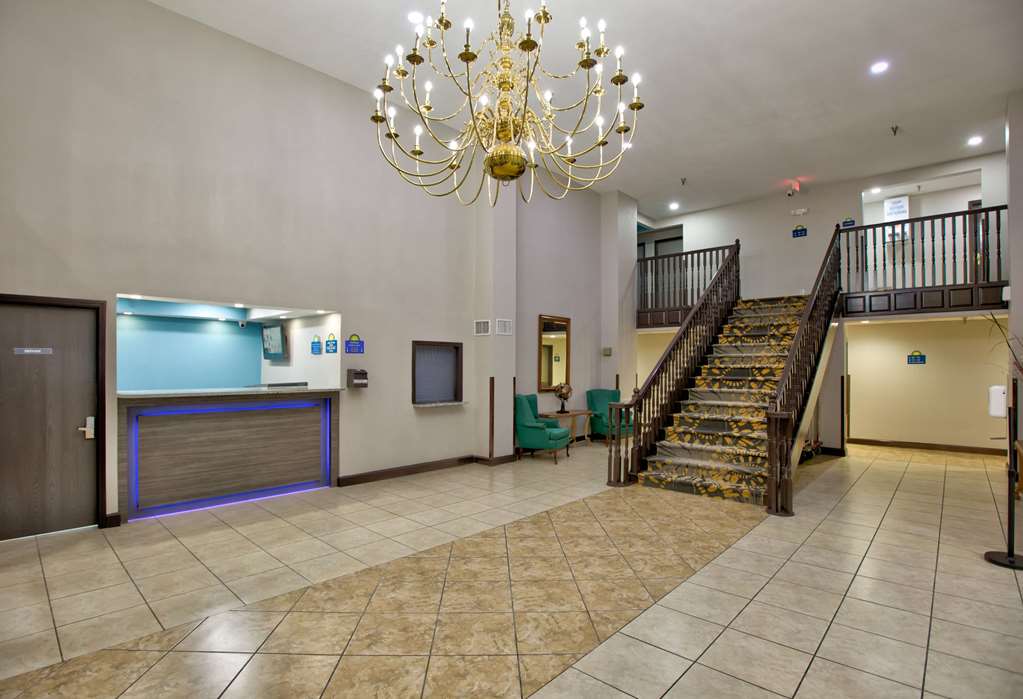 Days Inn by Wyndham Tunica Resorts - photo 15