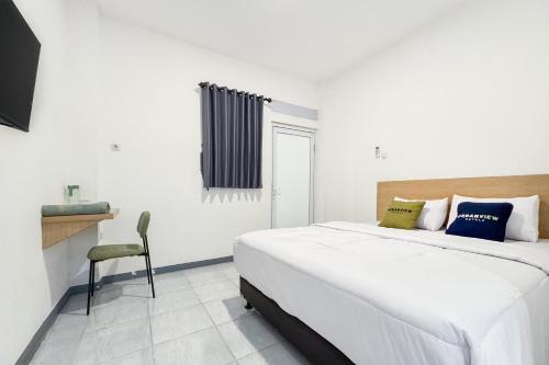Urbanview Syariah Sentul City Bogor — Cibitung