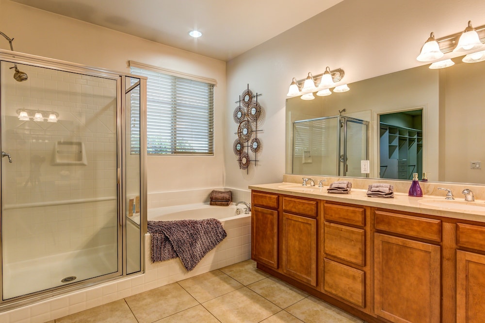 Magnolia by Avantstay Magnificent Coachella Valley Oasis w Pool & Spa in Indio, United States