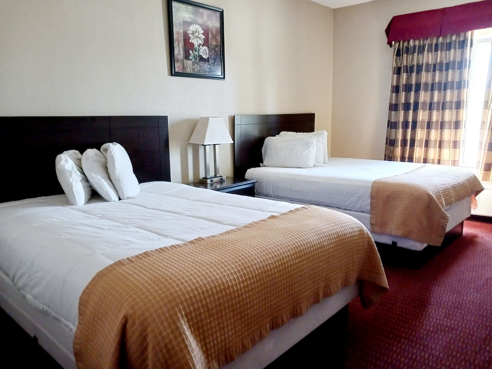 Yorktown Inn And Suites - photo 45
