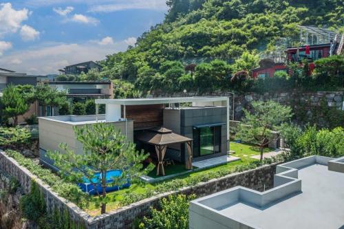 Yeoncheon Healing With Dog in Yeoncheon, South Korea