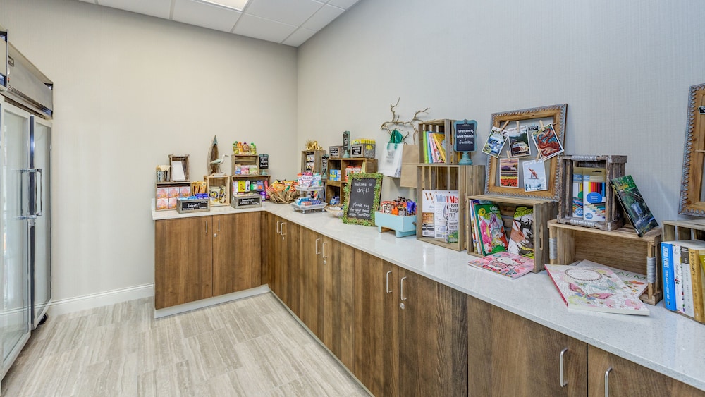 Holiday Inn & Suites Bellingham by IHG - photo 68
