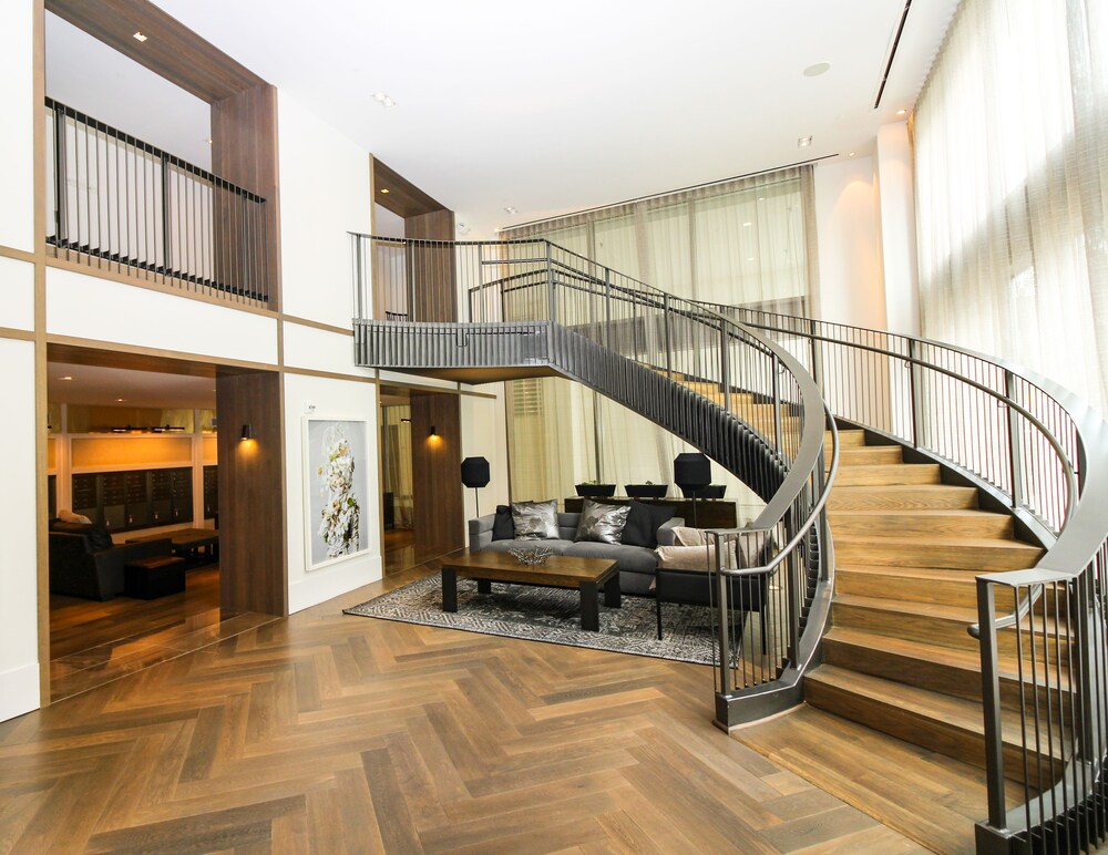 Luxe Life - photo 2