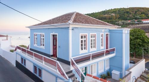 Casa da Muralha — 4-Star Luxury Hotel in Angra Do Heroismo, Portugal