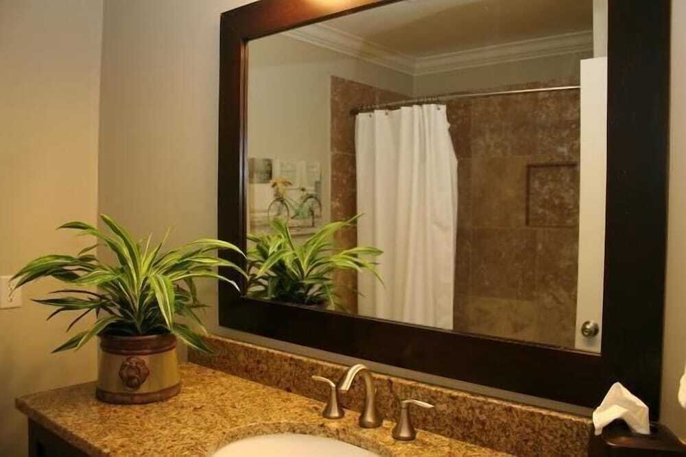 210 Twin Oaks at The Sea Pines Resort - photo 10
