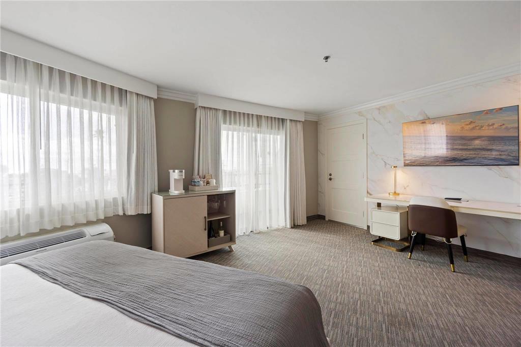 The Volare an Ascend Collection Hotel - photo 17