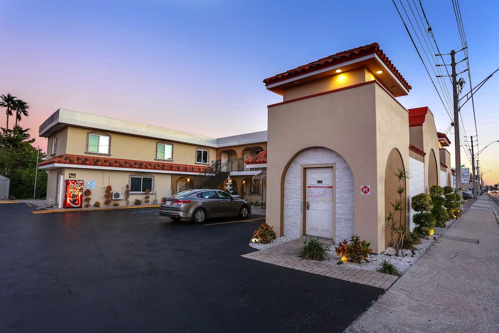 Bayview Plaza Waterfront Resort - photo 68