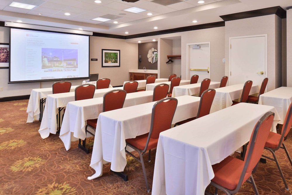 Hilton Garden Inn Indianapolis Carmel - photo 57