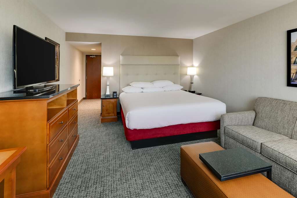 Drury Inn & Suites Phoenix Airport - photo 43