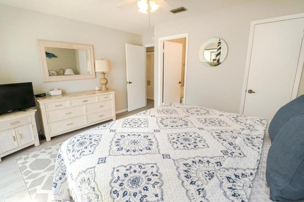 St Augustine Beach & Tennis Resort 615 - last minute hotel in Saint Augustine
