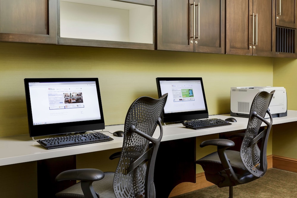 Hilton Garden Inn Manhattan - photo 41