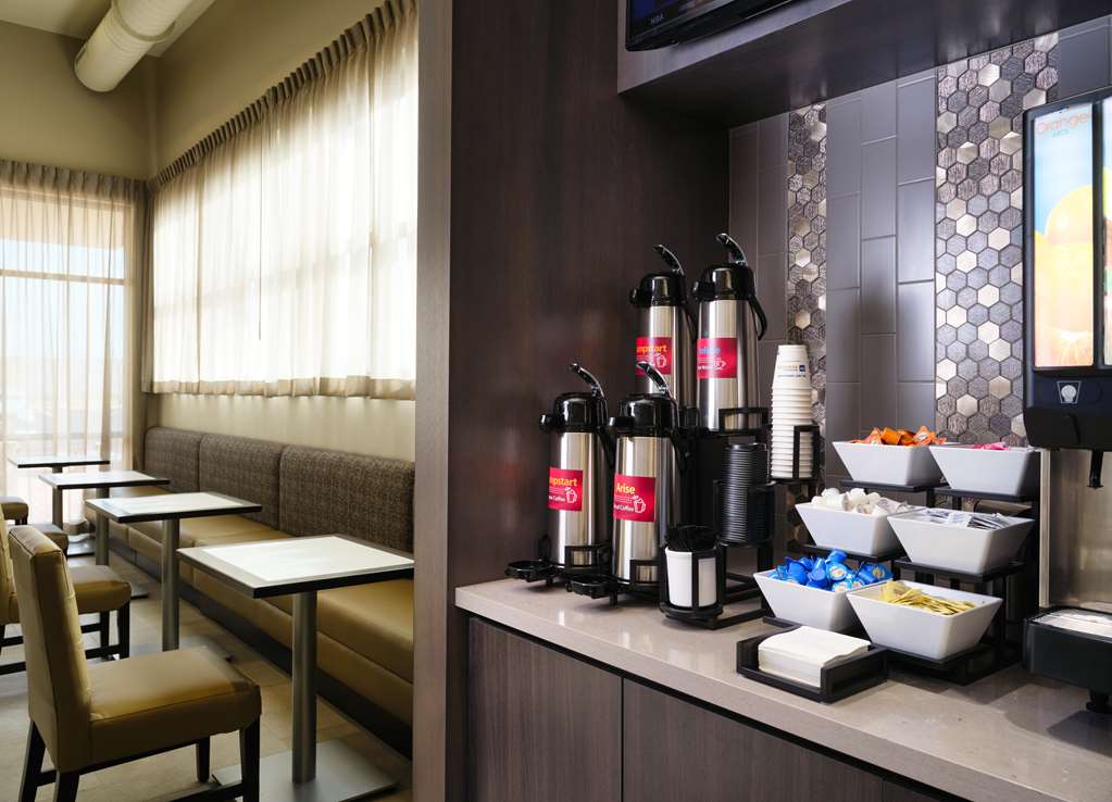 Best Western Plus Executive Residency Jackson Northeast - photo 24